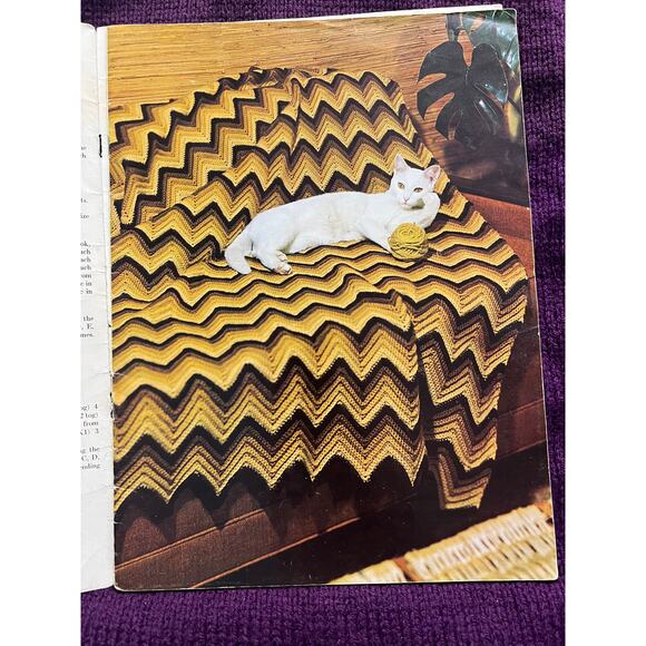 AFgan and sweater collection pattern book 1960s - Picture 2 of 14